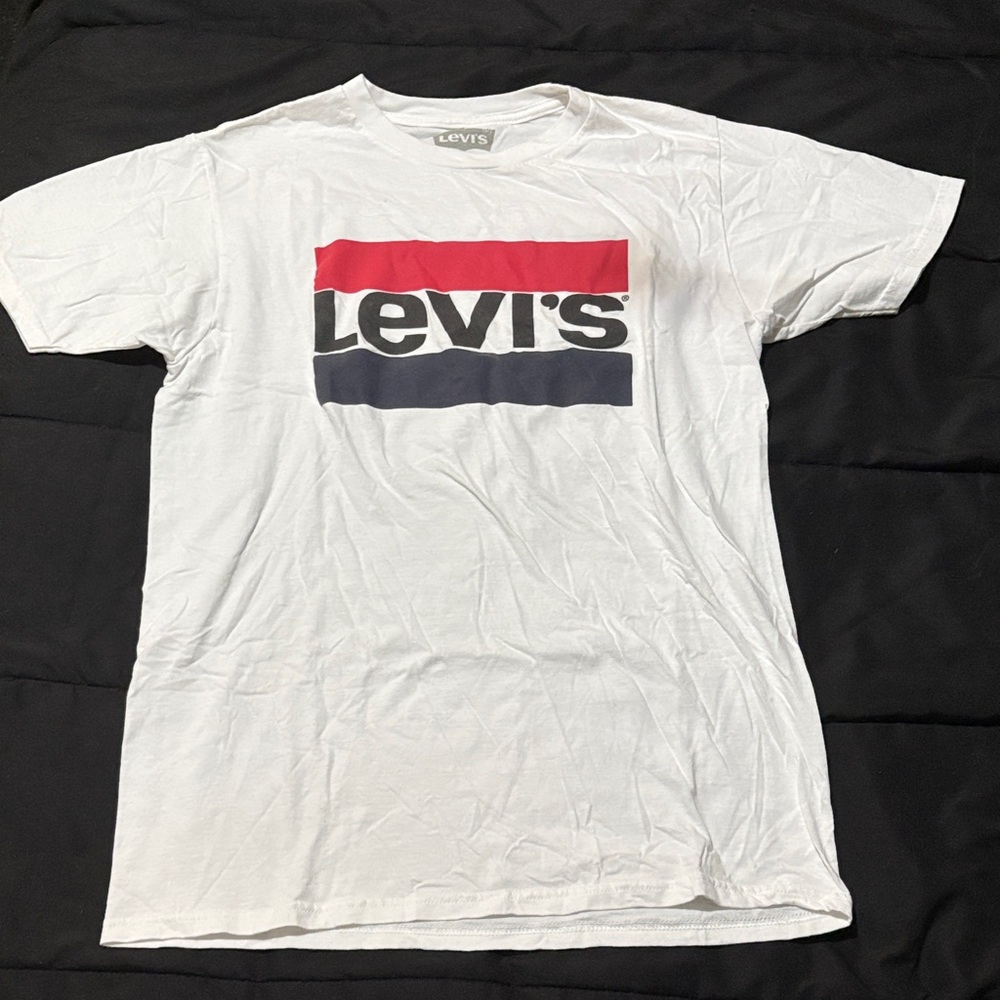 Levi's White T-Shirt with Red and Navy Logo
